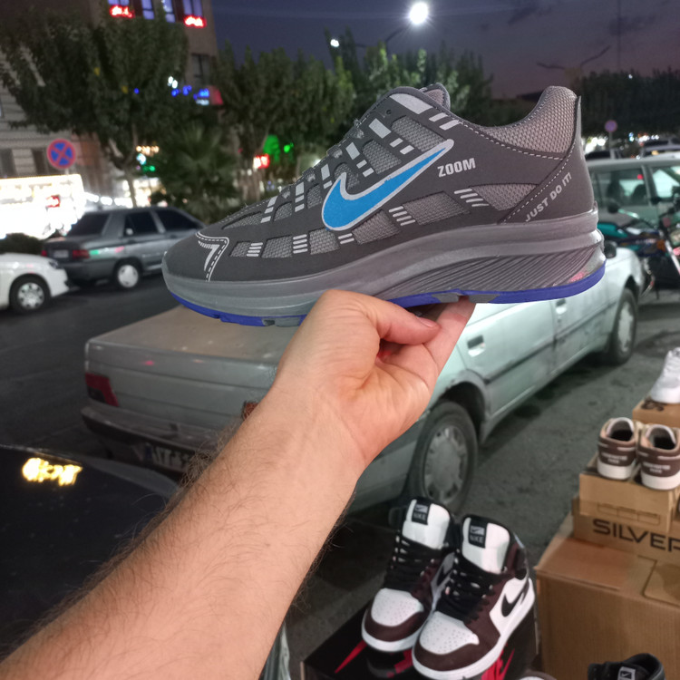 کفش ورزشی نایکی مدل Zoom